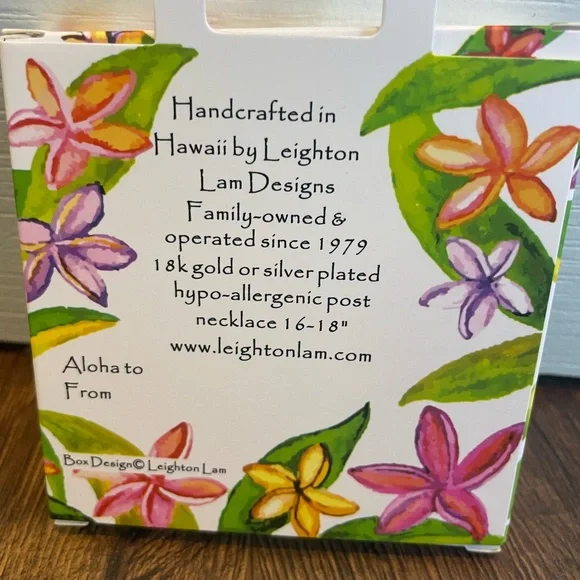 NWT Handcrafted in Hawaii, Gold Pineapple Necklace - Picture 2 of 3